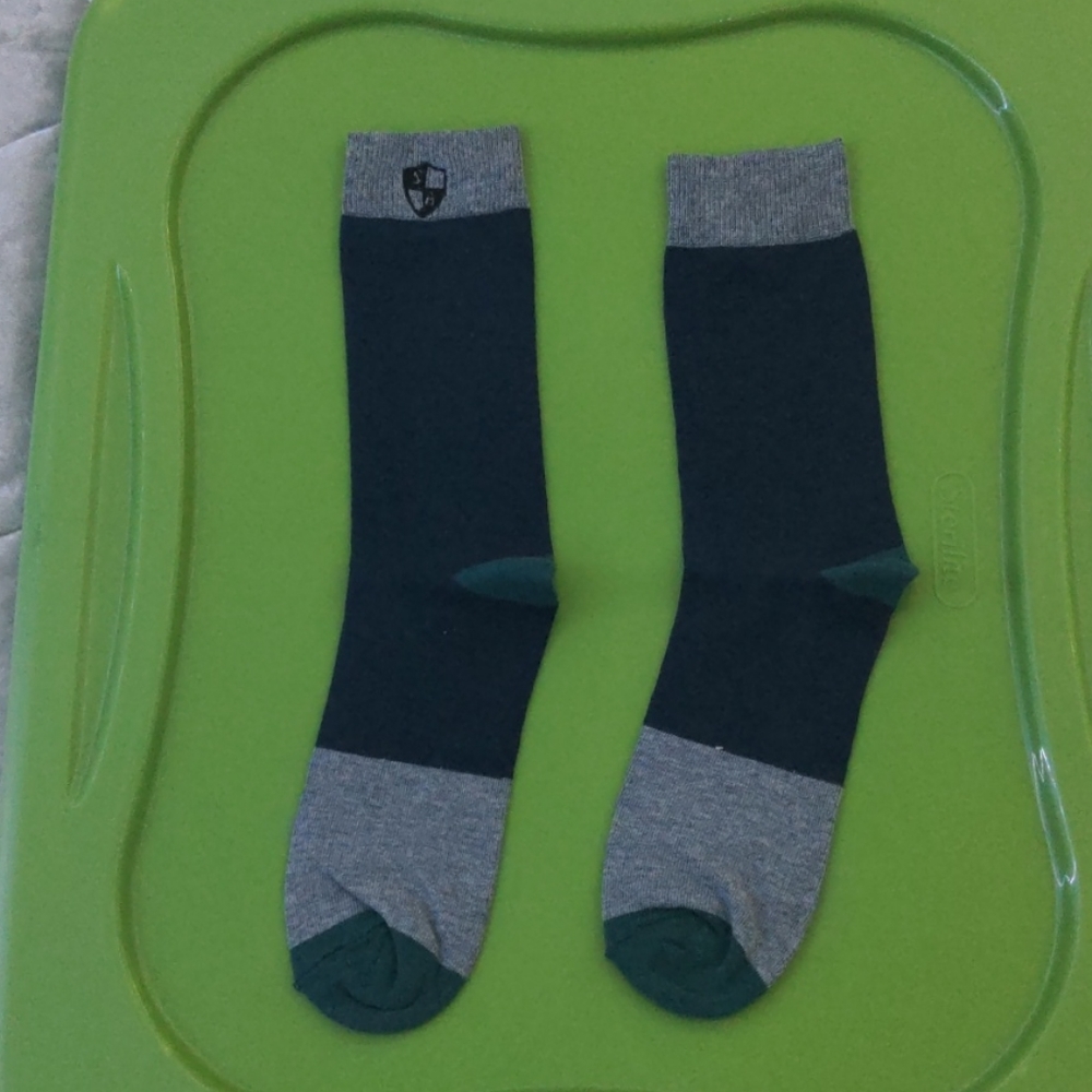 2 for $20 💚💙SA PERFORMANCE CREW SOCKS💙💚